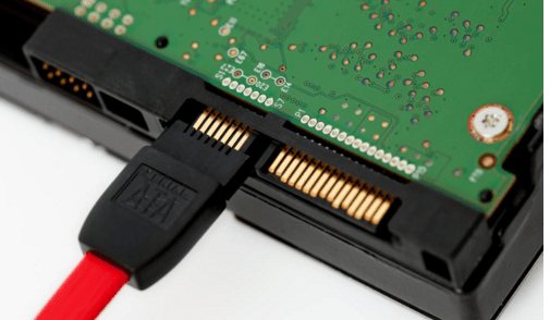 Разъем SATA.