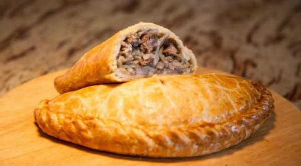 чебуреки какая национальная кухня' '='