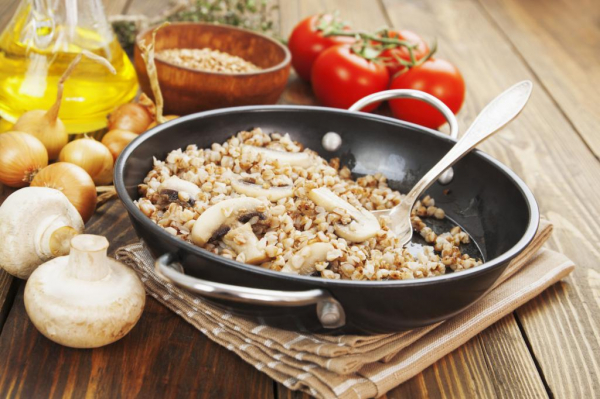 Гречка с овощами и грибами' '='